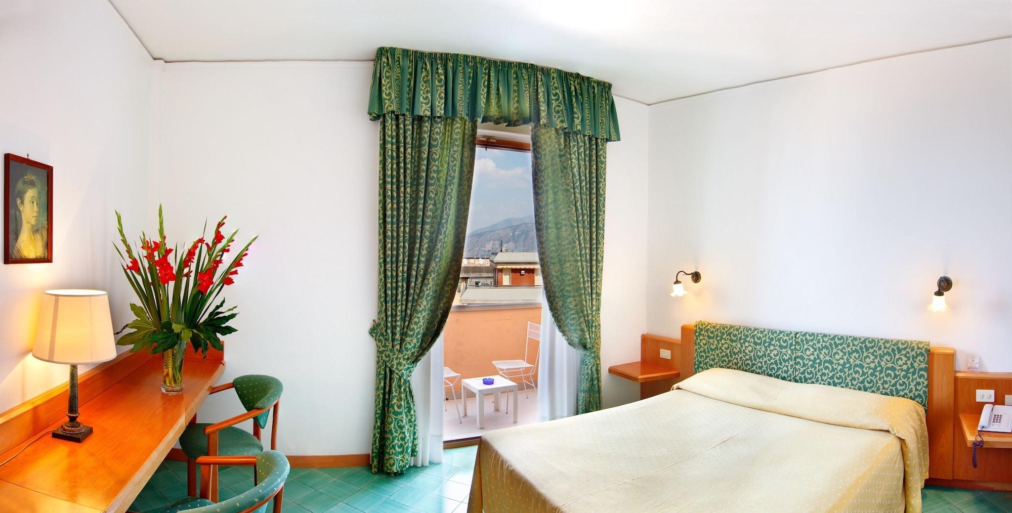 Hotel Villa Maria Sorrento Eksteriør billede